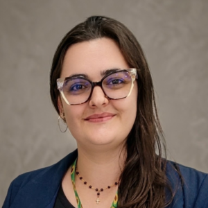 Arianne R. Moreira